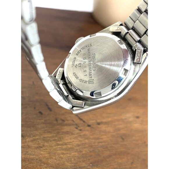 Seiko 5 Women's Watch 4206-0332 Automatic White Dial Day Date Vintage Steel 24mm - Picture 6 of 14